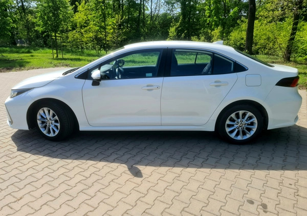 Toyota Corolla cena 69900 przebieg: 77300, rok produkcji 2020 z Warszawa małe 67